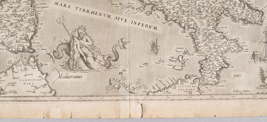 Section of a map showing split edges and tape squares.